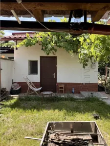 IOSEFIN - AP. 1 CAMERA - mobilat, utilat, centrala proprie, curte comuna - Timisoara