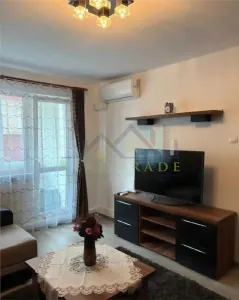 Apartament 2 camere etajul 1 zona Garii - Brasov