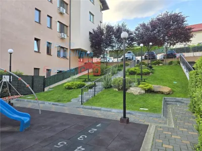 Apartament 3 camere, etaj intermediar, bloc nou, Tatarasi - foto 11