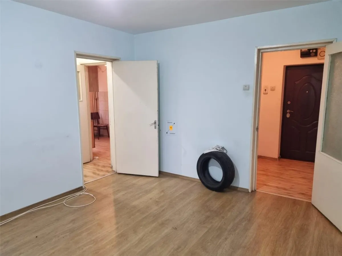 Apartament 2 camere zona Vest - foto 1