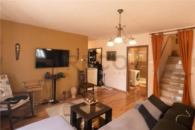 RECO Casa P+M cu 4 camere+living+loc de luat masa in Santion - foto 8