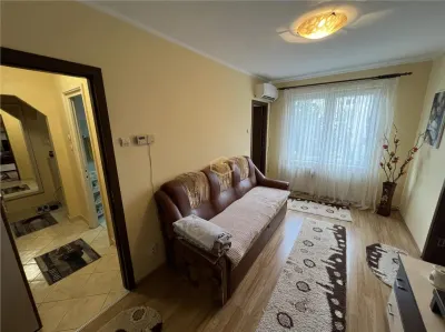 Apartament 3 Camere-Etaj 3-Mobilat si Utilat - foto 4