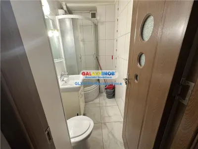 Inchiriere apartament 2 camere, in Ploiesti, zona Ultracentrala - foto 4
