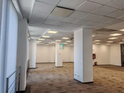 Spatiu de birouri (210 mp) - zona centrala - foto 7