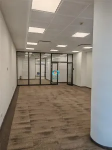 Spatiu de birouri (77 mp) - zona centrala - foto 4