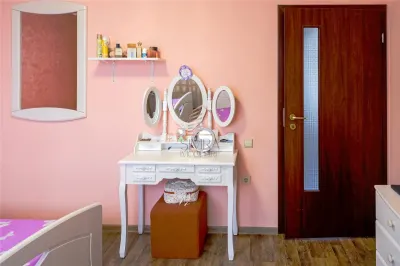 Casa de vanzare  cu teren de 722 mp in Sanmartin - foto 19