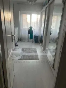 Apartament 4 camere ,97 mp, etaj 2, 2 bai, 2 balcoane- Pacurari- Kaufland - foto 2