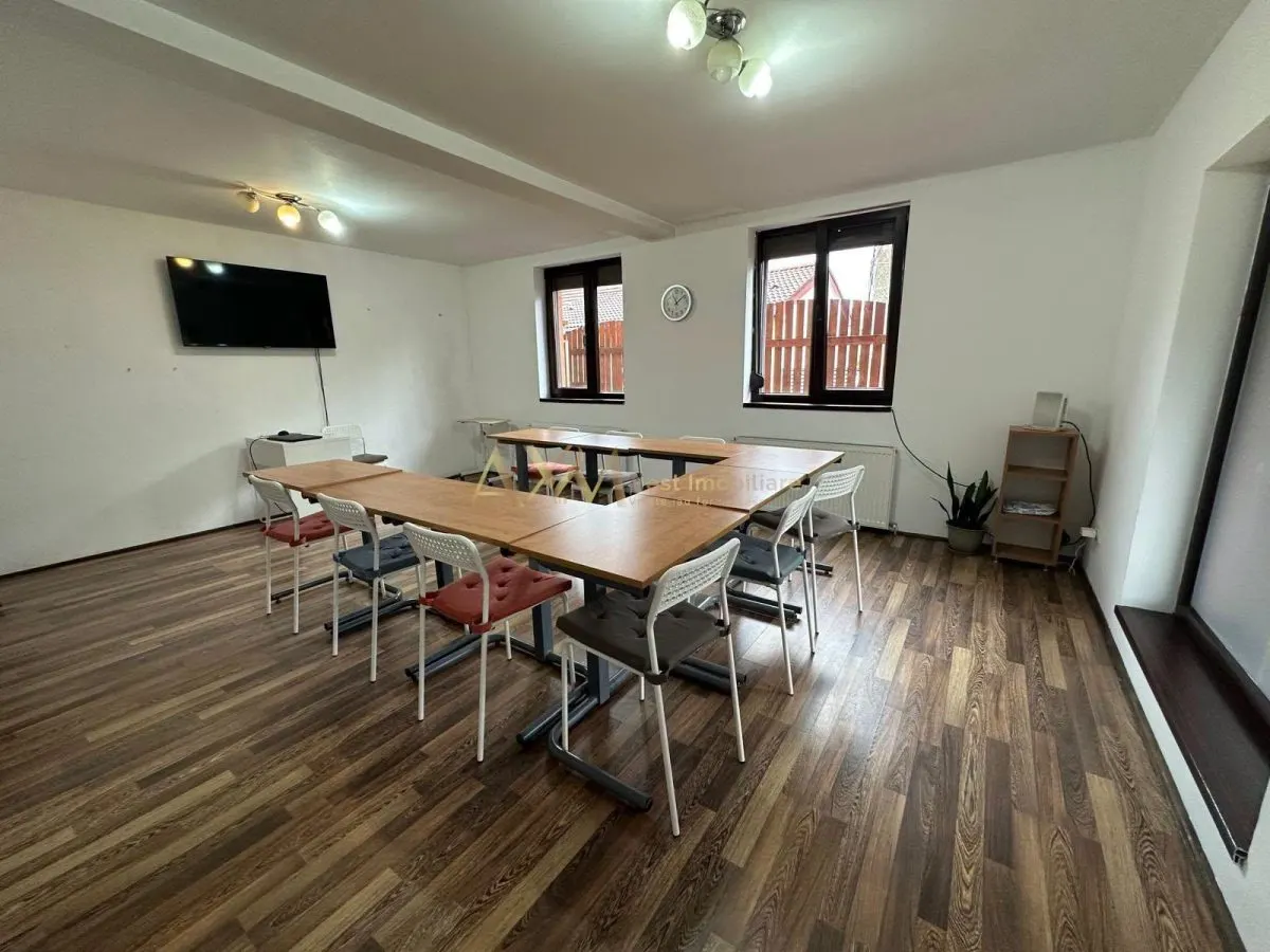 Inchiriere casa 4 camere - foto 1