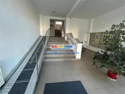 Garsoniera pentru inchiriat Piata Domenii - foto 10