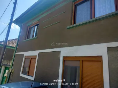 Resita Casa Zona Gradina Zoologica - Resita