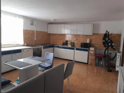 Resita Casa Zona Retrasa - Resita