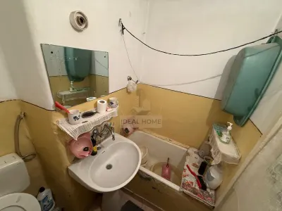 Apartament 2 Camere Etajul 1 Fara Risc Tatarasi - foto 5