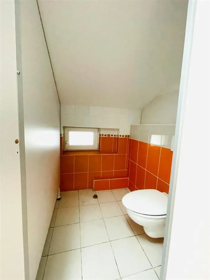 INCHIRIERE IMOBIL COMERCIAL INDIVIDUAL SPATIU GRADINITE / BIROURI / CLINICA 710 mp IN ZONA PRELUNGIREA GHENCEA SECTOR 5 - foto 23