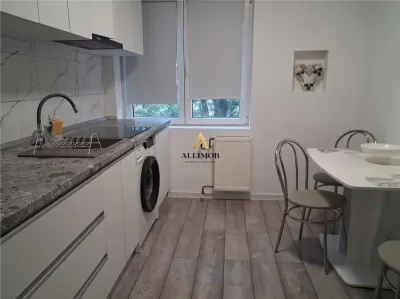 Apartament 2 camere in Ploiesti, zona Cina - foto 8