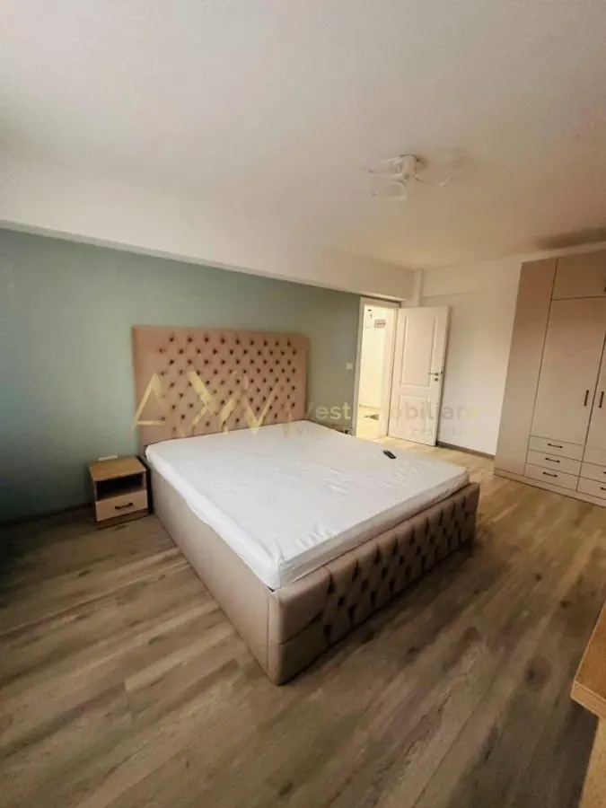 Inchiriere apartament 2 camere - foto 22