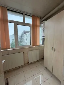 Apartament 2 Camere - Nicolina 2, Geam la baie - foto 6