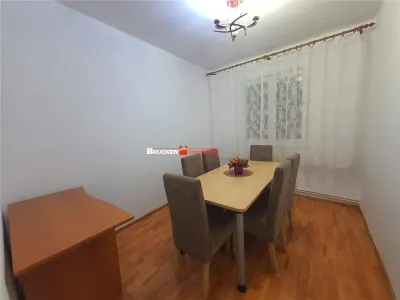 De inchiriat apartament cu 3 camere - foto 7