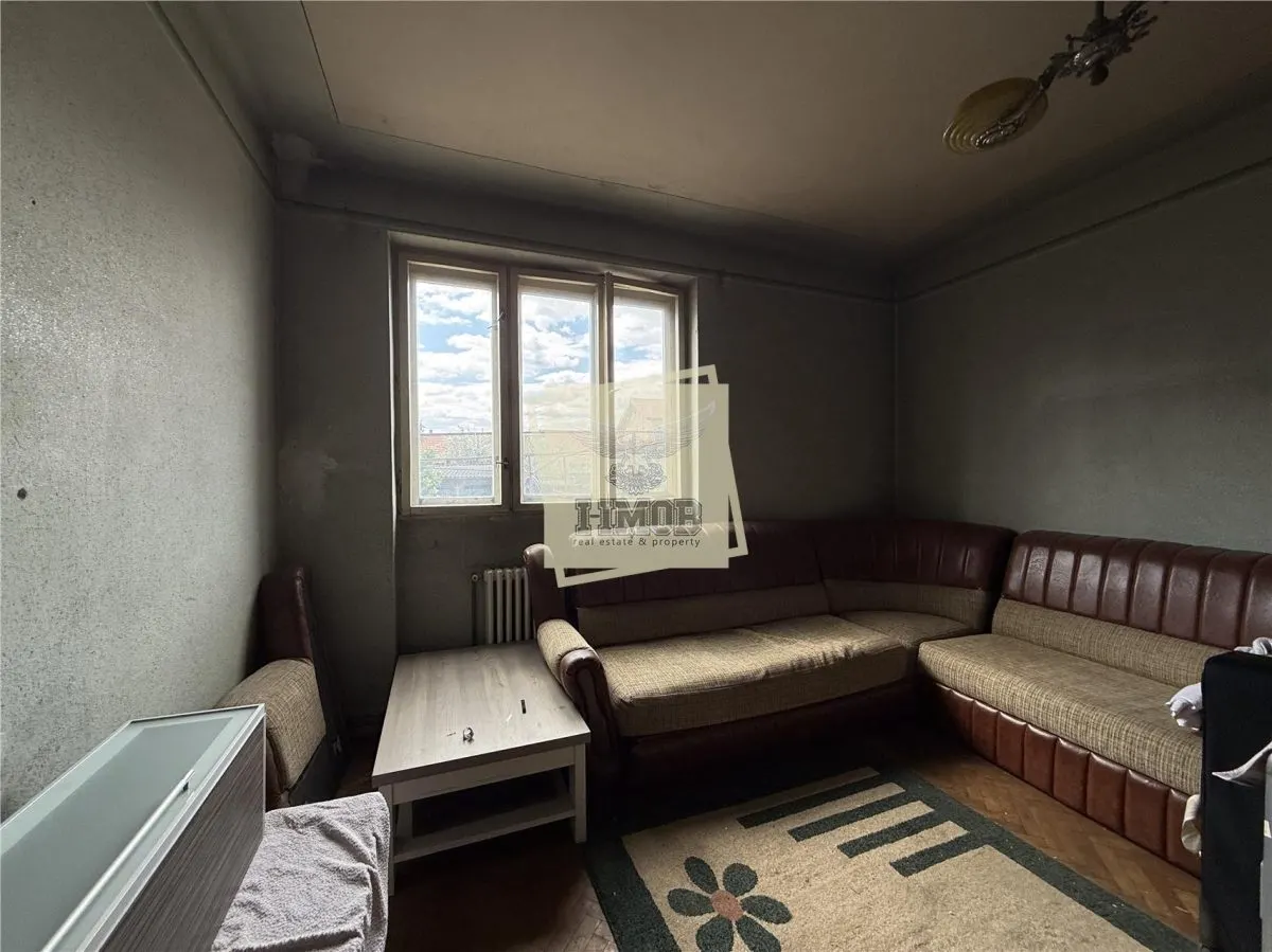 Apartament la casa 150 mpu cu 4 camere curte 150mp Piata Cibin - foto 11
