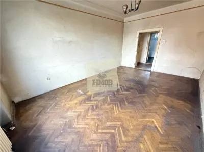 Apartament la casa 150 mpu cu 4 camere curte 150mp Piata Cibin - foto 7