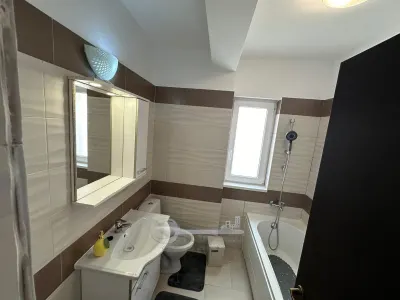Ap 1 cam , 30 mp + balcon, loc parcare - 300EUR/lună, Ionel Teodorean - foto 7