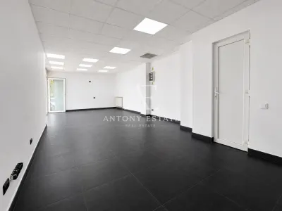 Antony Estate | Chirie Sp Comercial 45 mp, Iosia - Oradea - foto 3
