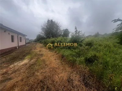 Teren intravilan, 1000mp, in Valea Calugareasca. - Valea Calugareasca