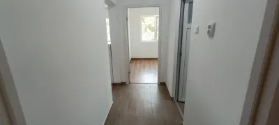 Apartament 3 camere in Ploiesti, zona Nord. - foto 19