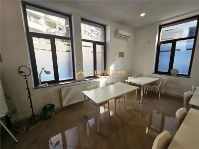 Spatiu birouri/ salon infrumusetare/ cabinete stomatologoice in Ploiesti, zona Ultracentral . - foto 4