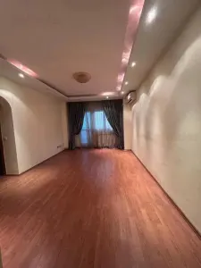 Vanzare apartament 2 camere | Calea Văcărești | bl 1986 | et 4/8 | centrala termica proprie | 57mp utili | metrou Timpuri Noi | Parc Tineretului | - Bucuresti