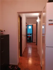 Apartament 3 camere Dristor - foto 2