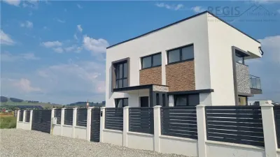 Vila moderna de 4 camere zona Sanpetru - foto 2