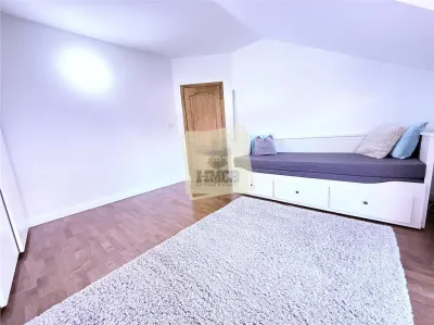 Casa moderna 3 camere 120 mpu 2 bai terasa zona centrala Sibiu - foto 12