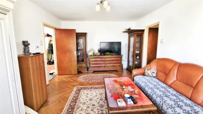 Apartament 2 camere Centru Civic- zona CEC - foto 2