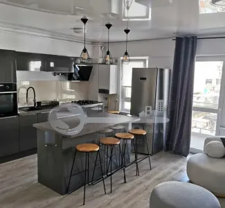 Apartament 3 camere, 80mp - Valea Lupului cu parcare - Iasi