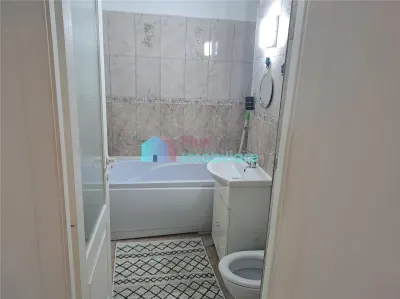 Apartament cu 2 camere Zamca-Colegiul M.Eminescu - foto 8