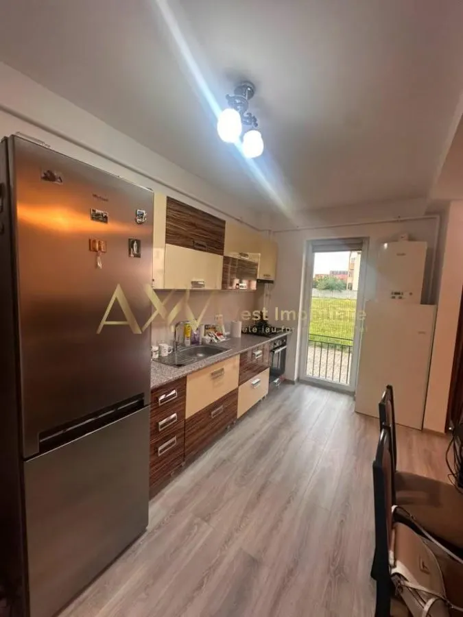 Vanzare apartament 2 camere - foto 4