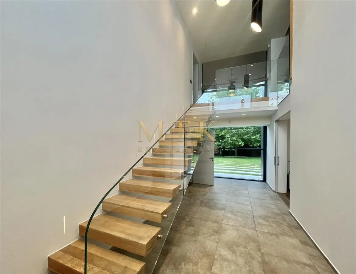 VILA LUX 6 camere | 1000 mp teren | Pipera - Erou Iancu Nicolae - foto 21