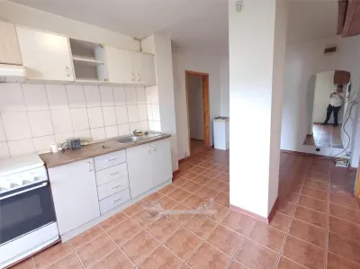 Apartament 3 camere Nicolina /Cug , 70 MP, etaj intermediar - Iasi