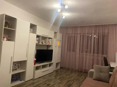 Apartament 2 camere zona Mihai Bravu - Ploiesti
