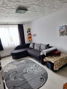 Apartament 2 camere etajul 2 zona Astra - Brasov