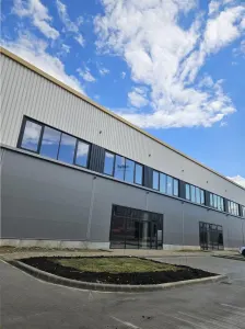 Spatiu Comercial - 1100 mp - foto 9
