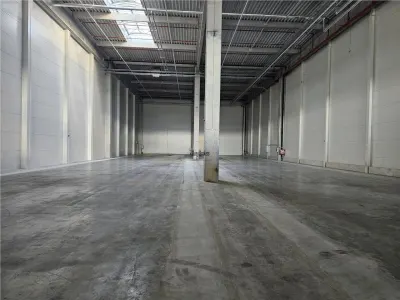 Spatiu Industrial - 2500 mp - Logistica - Productie - Depozitare - foto 14