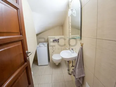 RECO Casa la cheie in Cartierul tineretului - foto 8