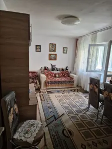 Apartament  2 camere decomandat zona Craiter - Brasov