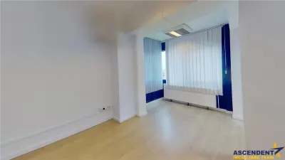 Tur LIVE! Spatiu birouri, renovat, Centrul Civic, Brasov. - foto 16