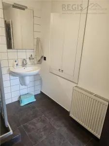 Casa de inchiriat | 3 camere | Brasovul Vechi | Curte | Parcare - foto 13
