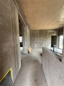 Duplex pe parter,  3 camere,  toate utilitatile. - foto 2