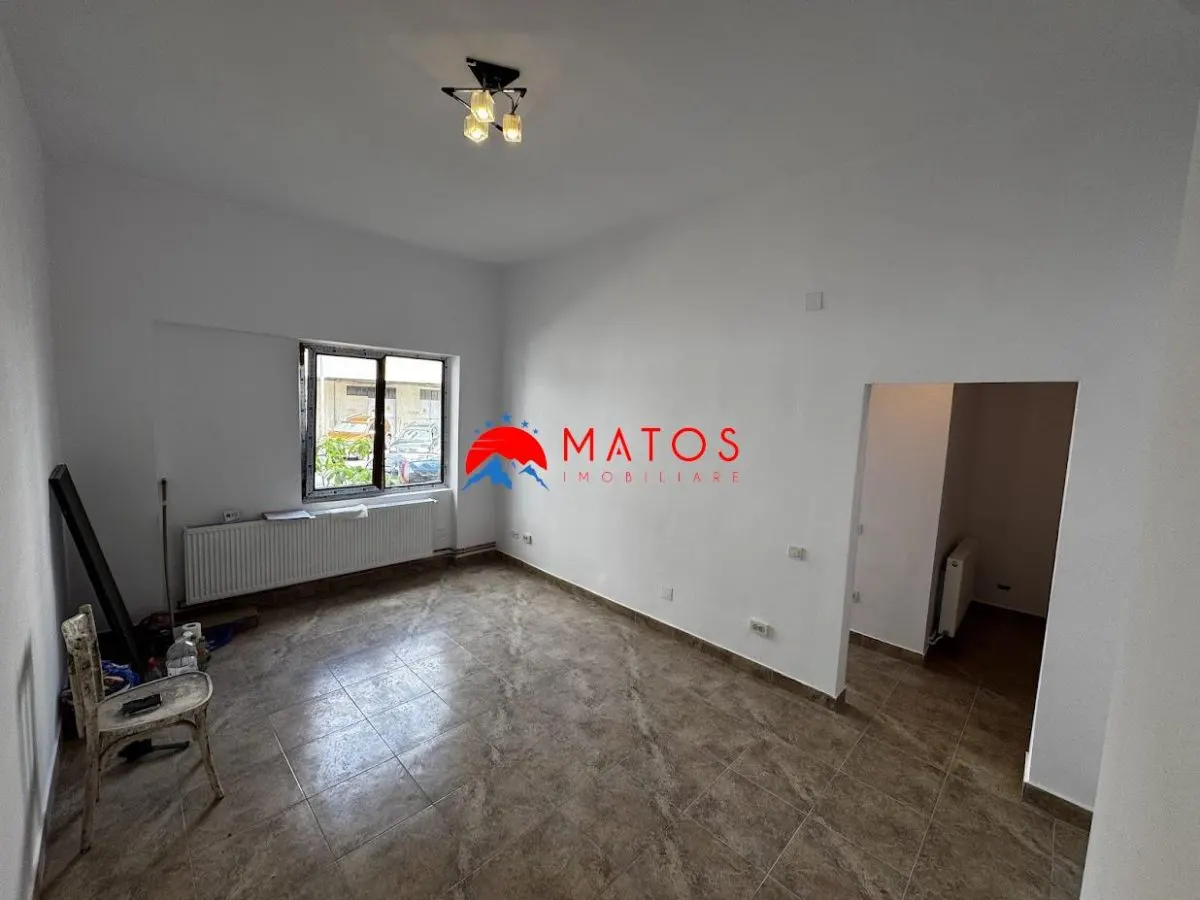 Garsoniera Campina Ultracentral | Birou, Cabinet, IT, Beauty | 39,47 mp - foto 1