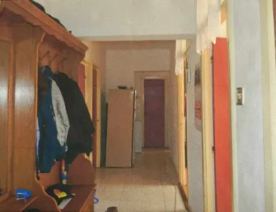 Apartament 3 camere decomandat, etajul 2, zona Judetean - foto 5