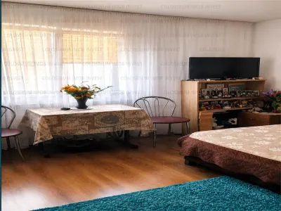 Apartament 2 camere | Decomandat | 2 Balcoane | Zona Astra - Brasov